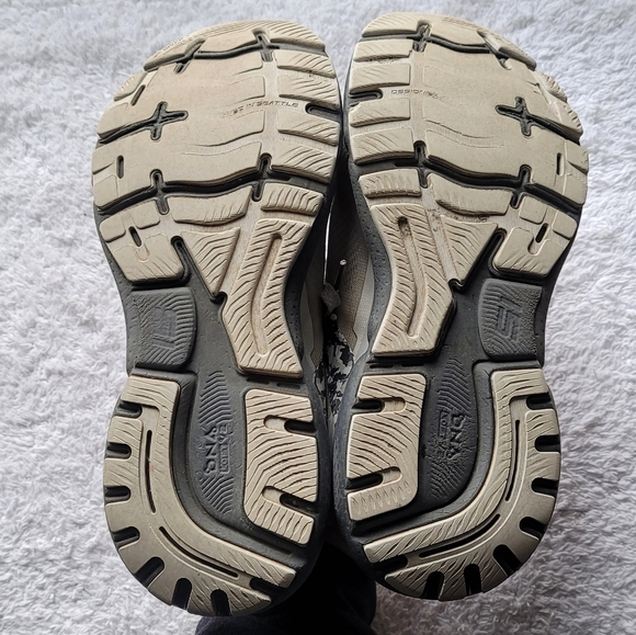 Brooks womens ghost 15 running shoes camo print size 8 - Picture 5 of 5